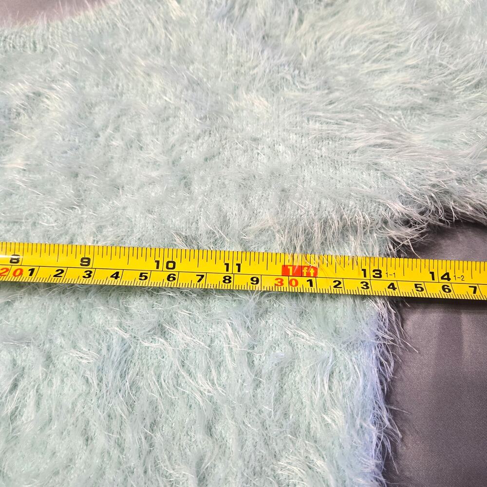 Almost Famous Sz Medium Mint Green Fuzzy Long Sleeve Sweater - Picture 6 of 8